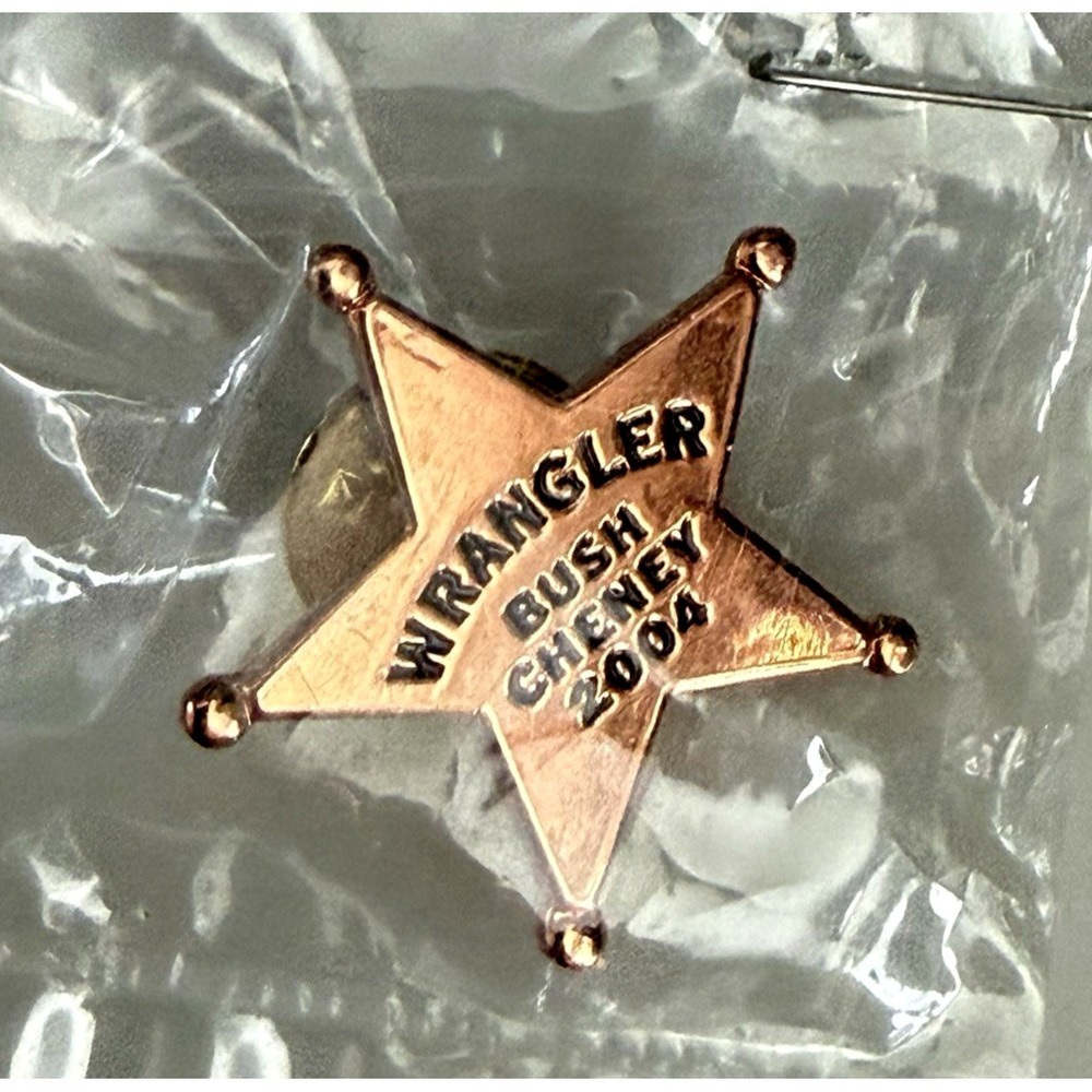 George W. Bush 2004 Cheney Badge Political Button Campaign Wrangler Star Pin NIP